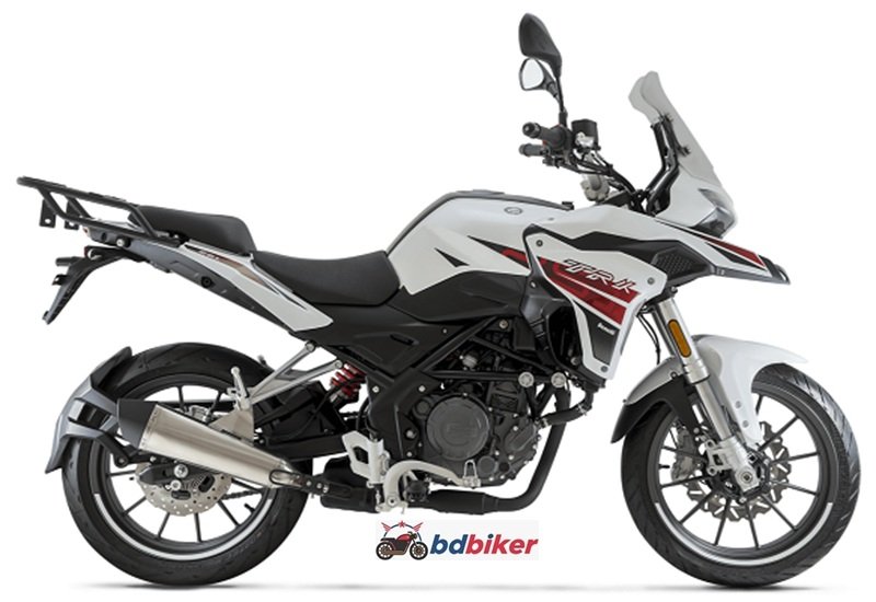 Benelli TRK 251 